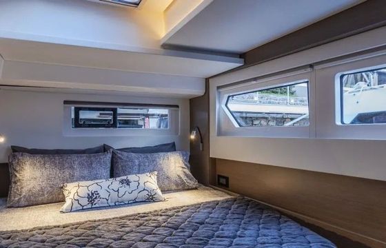 Leopard 46 Sunsail 25