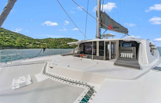 Leopard 44 Blackfisk