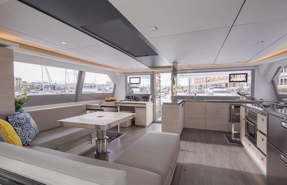 Leopard 50 Moorings 24