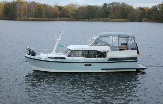 Linssen SL 35 AC Lola