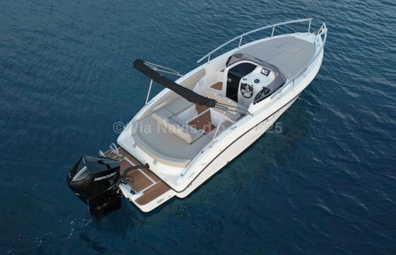 Nadirmarine Eolo 730 HBS