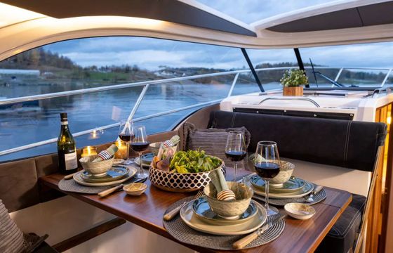 Marex 330 Ladam
