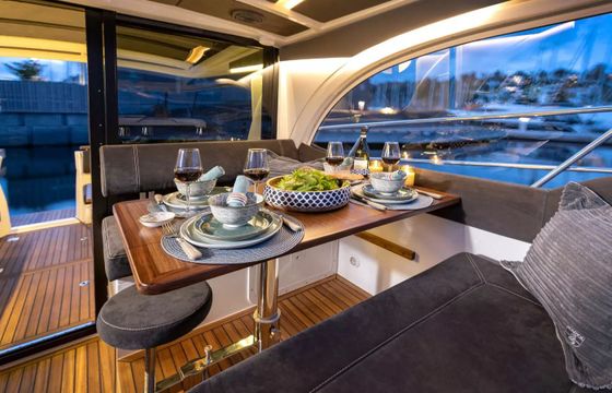Marex 330 Ladam