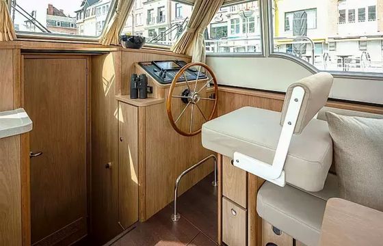 Linssen GS 34.9 Sedan Salida