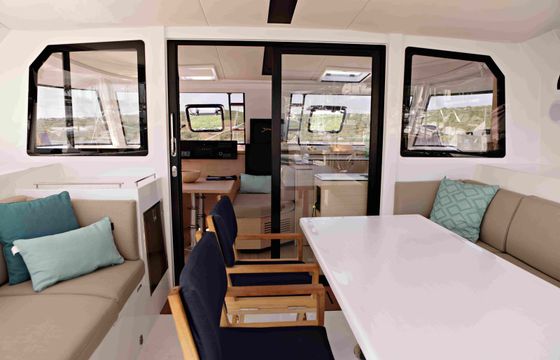 Nautitech Open 40 Motus