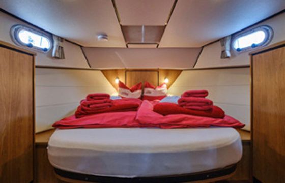 Linssen 350 AC Tethys