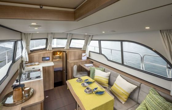 Linssen SL 35 AC Momo