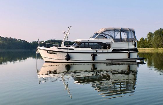 Linssen SL 35 AC Momo