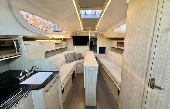 Northman Maxus 33.1 Friday