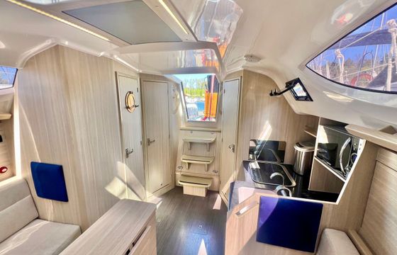 Northman Maxus 33.1 Friday