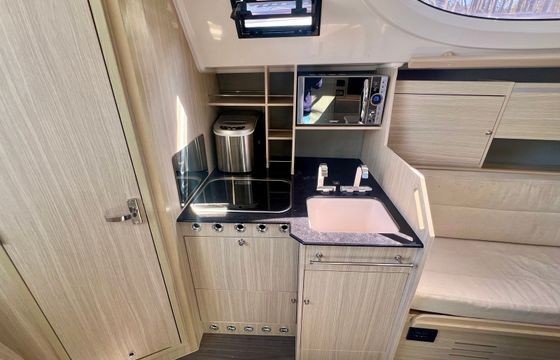 Northman Maxus 33.1 Friday