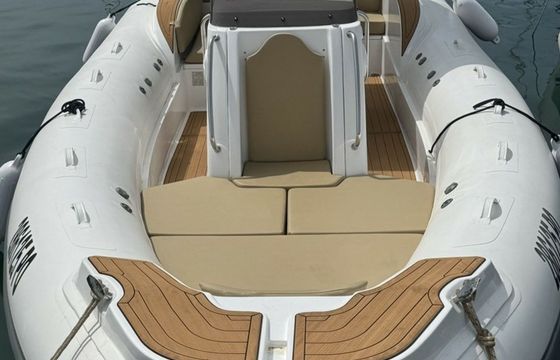 Navigati RIB 8 Luna