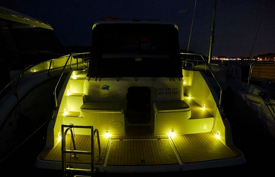 Nikhen Aquasun 34 Seahawk