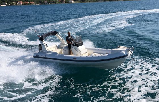 Nuova Jolly 720 King Extreme