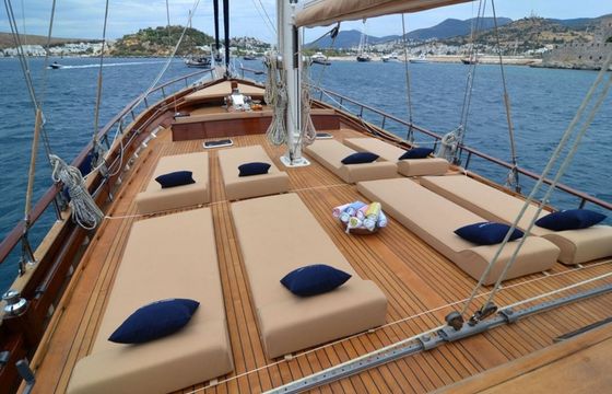 Motor Sailer 75 Mar & Mar
