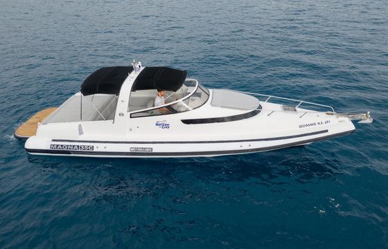 Motomarine Magna 35C Theofanis