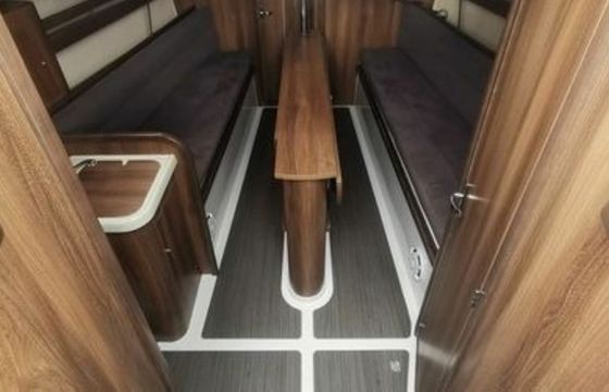 Northman Maxus 28 Prawy Hals