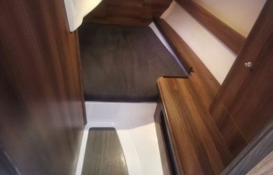 Northman Maxus 28 Prawy Hals
