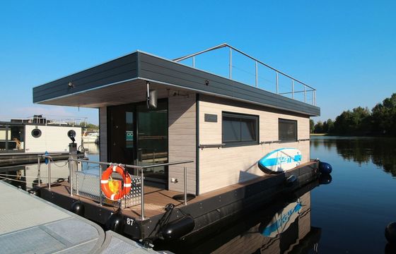 Mein Hausboot HB 05 Xenia