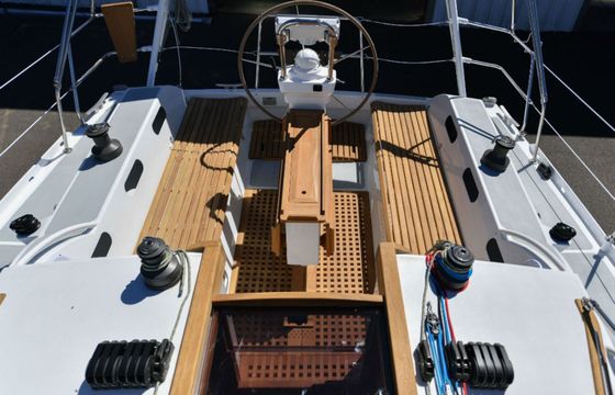 Ovni 395 Dragon Ocean
