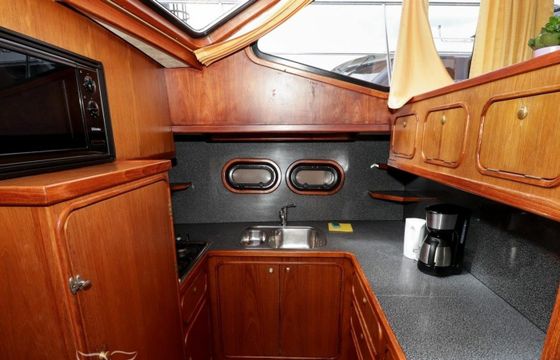 Pacific Allure 150 Erianne