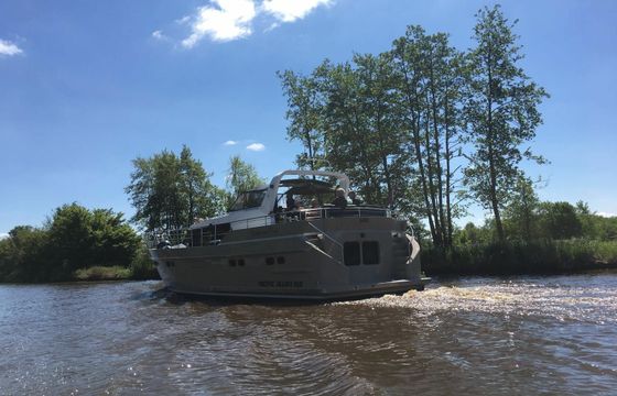 Pacific Allure 150 Erianne