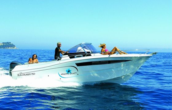 Pacific Craft 750 Oceans 3