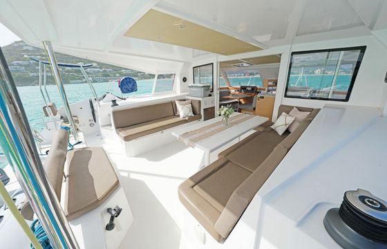 Nautitech 40 Knot at Work