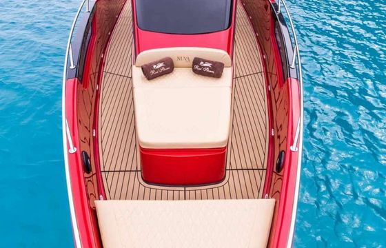 Nuva Yachts M11 Red Thunder