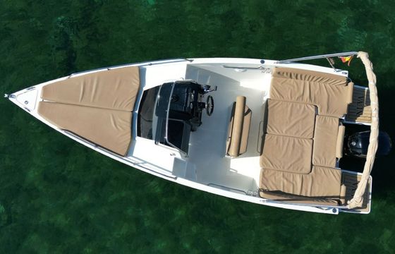 Nuva Yachts M6 Focus
