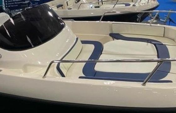 Moonday 540 Triton 1