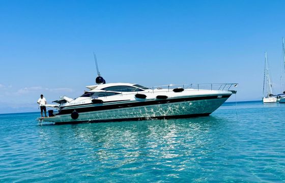 Pershing 52 Adagio 3