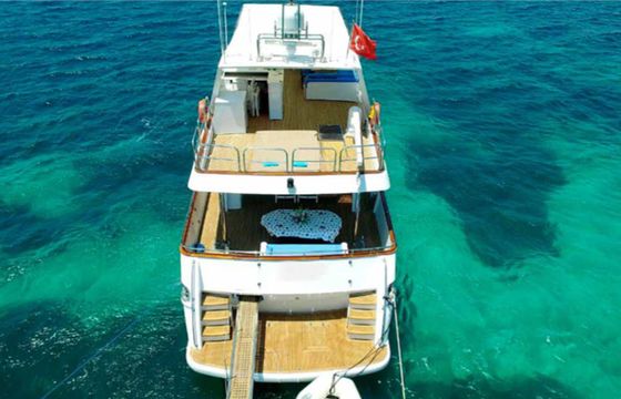 Motor Yacht 88 Mystery
