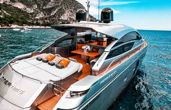 Pershing 64 Summertime