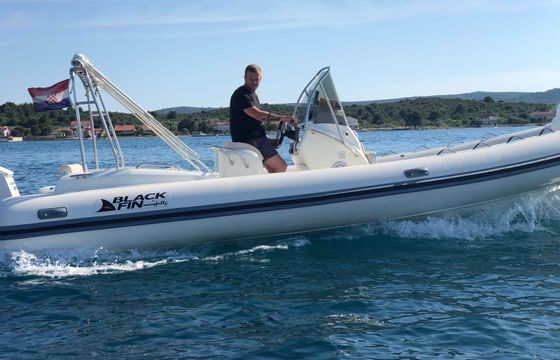 Nuova Jolly 24 Elegance Black Fin