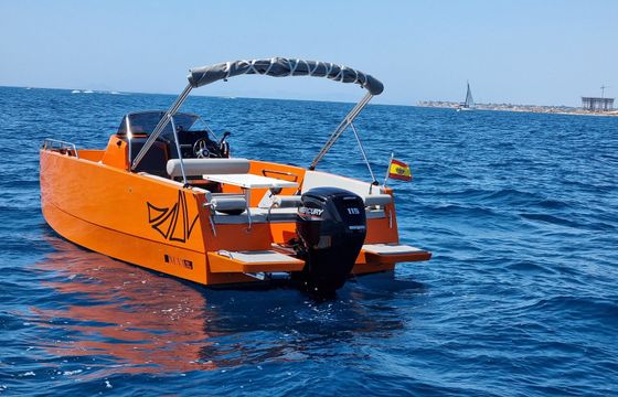 Nuva Yachts M6 Aventura