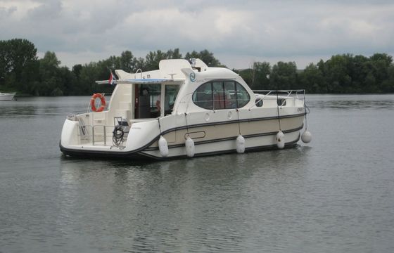 Nicols Estivale Quattro Eindhoven