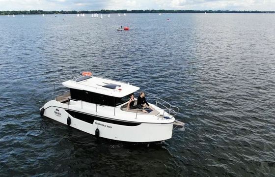 Nikhen Aquasun 34 Sedan Butterfly