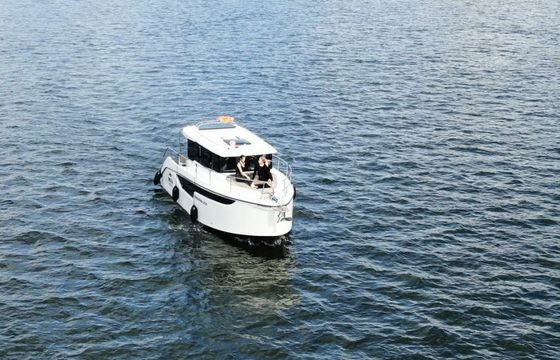 Nikhen Aquasun 34 Sedan Butterfly