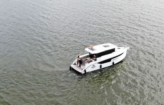 Nikhen Aquasun 34 Sedan Butterfly