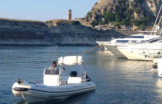 Oceanic Anemos Kosta 11