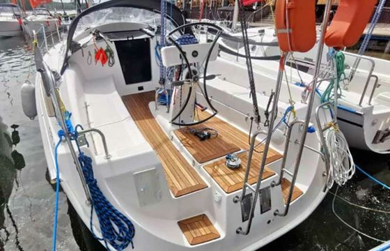 Northman Maxus 33 Fiddler's green