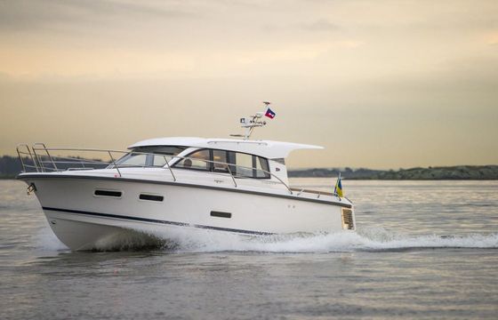 Nimbus 305 Coupe Forlux