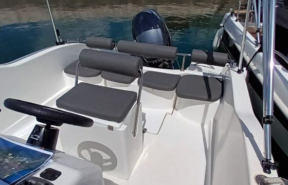 Nireus 5.30 Ocean Life