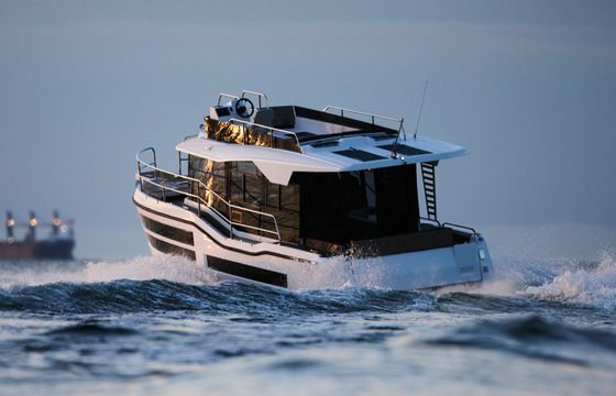 Northman 1050 Trawler Elegant Freedom