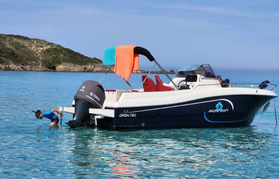 Pacific Craft 750 Coudnine