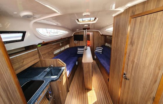 Northman Maxus 33.1 Erato