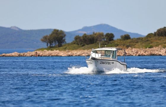Ocqueteau Timonier 715 Custom Refit 2022