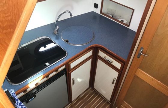 Pedro Solano 33 Livina