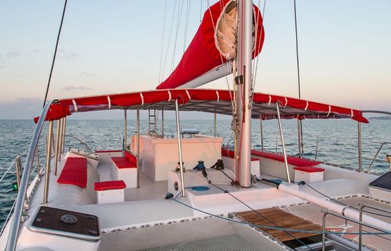 Ocean Voyager 53 Poevasion